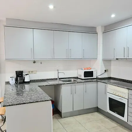 Apartamento Fenals Apartmán *